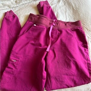 Dark magenta Figs set